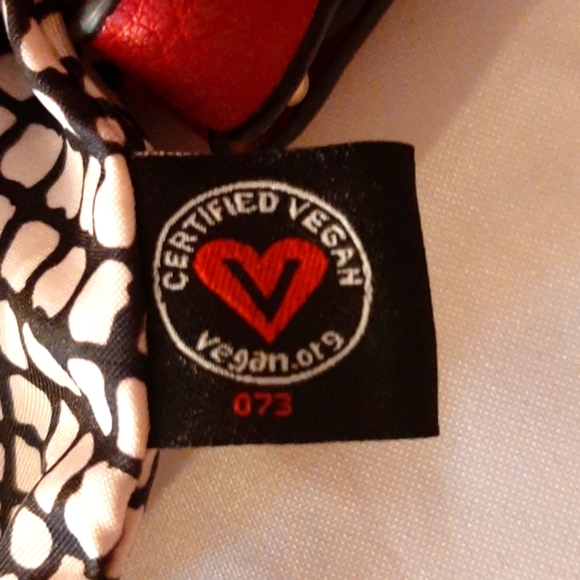 Urban Expressions. Smoke free home - Picture 5 of 7